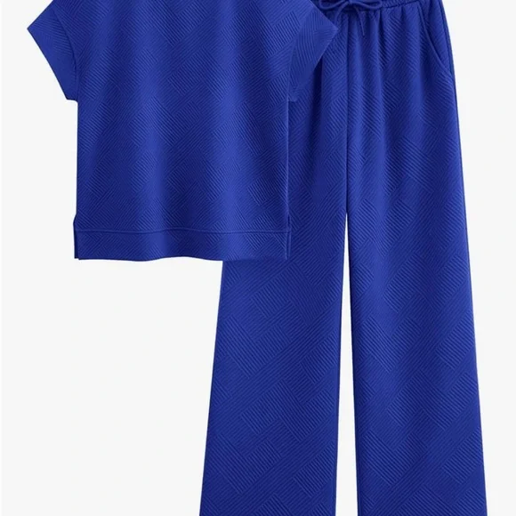 Vibrant Blue Textured Lounge Set. Wide leg pant. - Picture 6 of 7